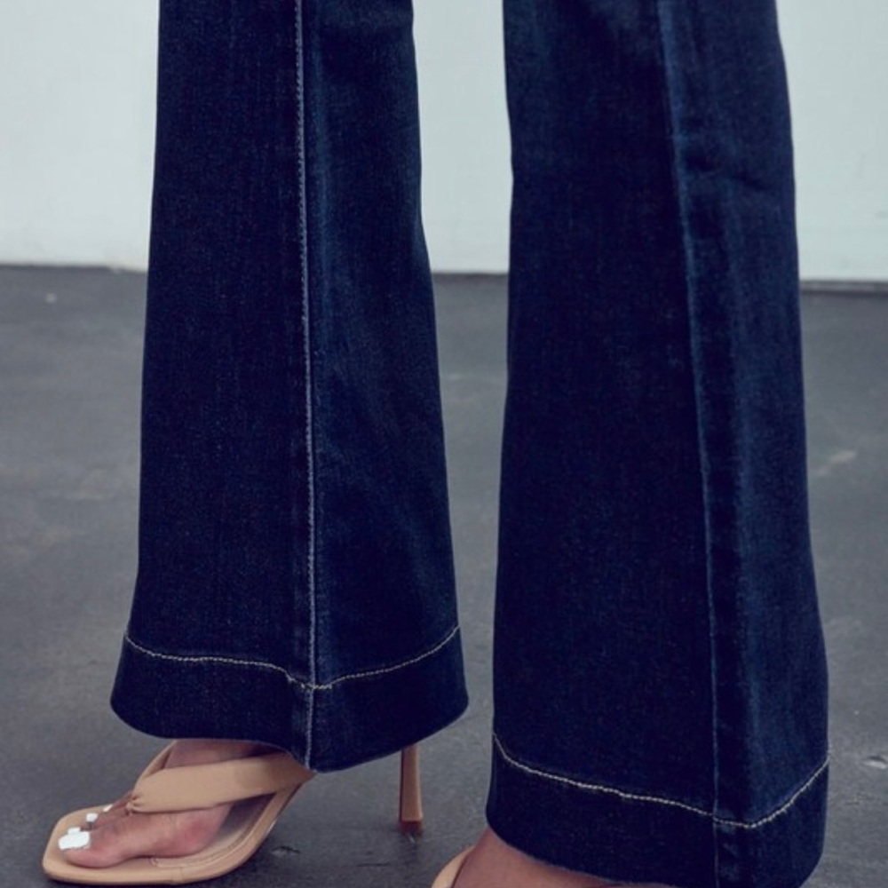 High Rise Flare Jeans - Picture 7 of 7